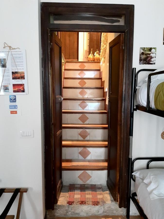 La Casa Del Pittore Di Petralia Petralia Soprana Eksteriør bilde
