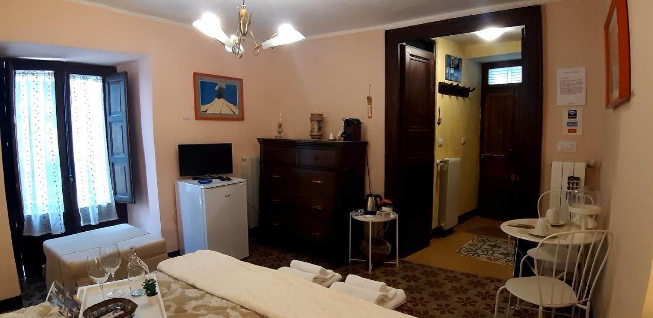 La Casa Del Pittore Di Petralia Petralia Soprana Eksteriør bilde